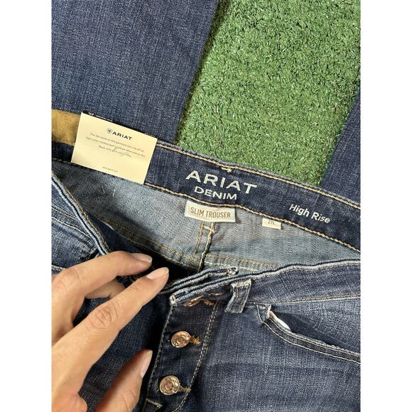 Ariat Women’s High Rise Trouser 27L Russell’s Western Flare Denim Wide Leg Jeans - Picture 4 of 11